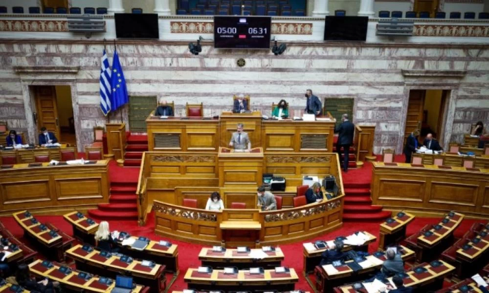 Βουλή: Κατατέθηκε τροπολογία για θέματα Τύπου